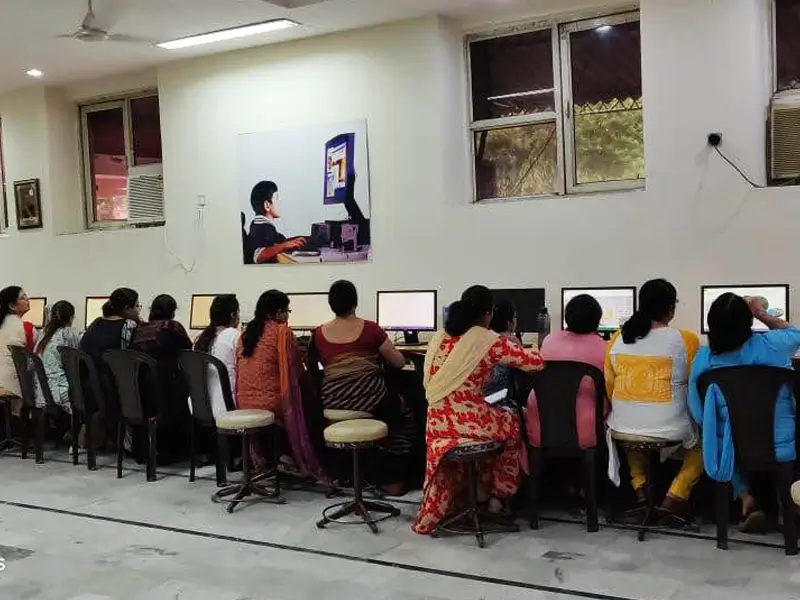 KVM School